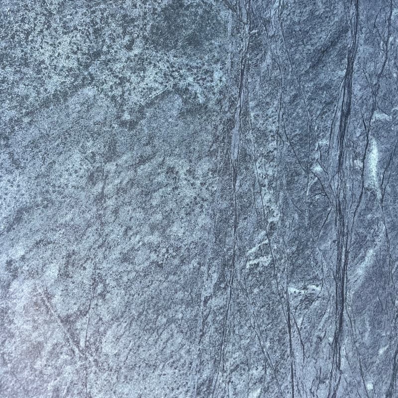 Color Image
