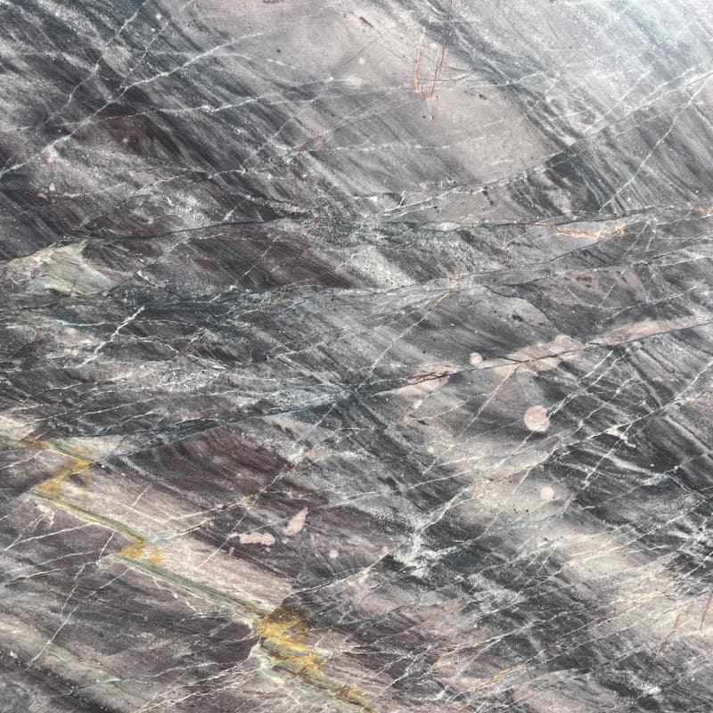 Color Image