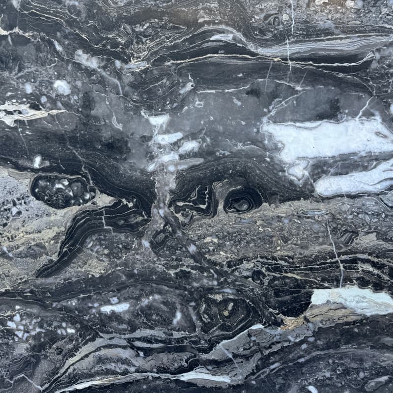 Color Image